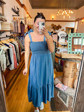 Load image into Gallery viewer, Chambray Midi Dress
