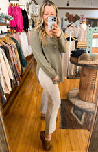 Load image into Gallery viewer, Chenille Lounge Pant
